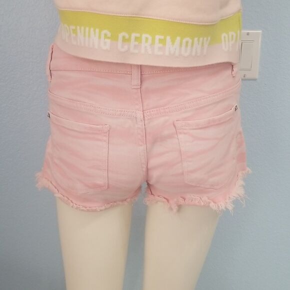 Pink fringe shorts - Picture 3 of 7